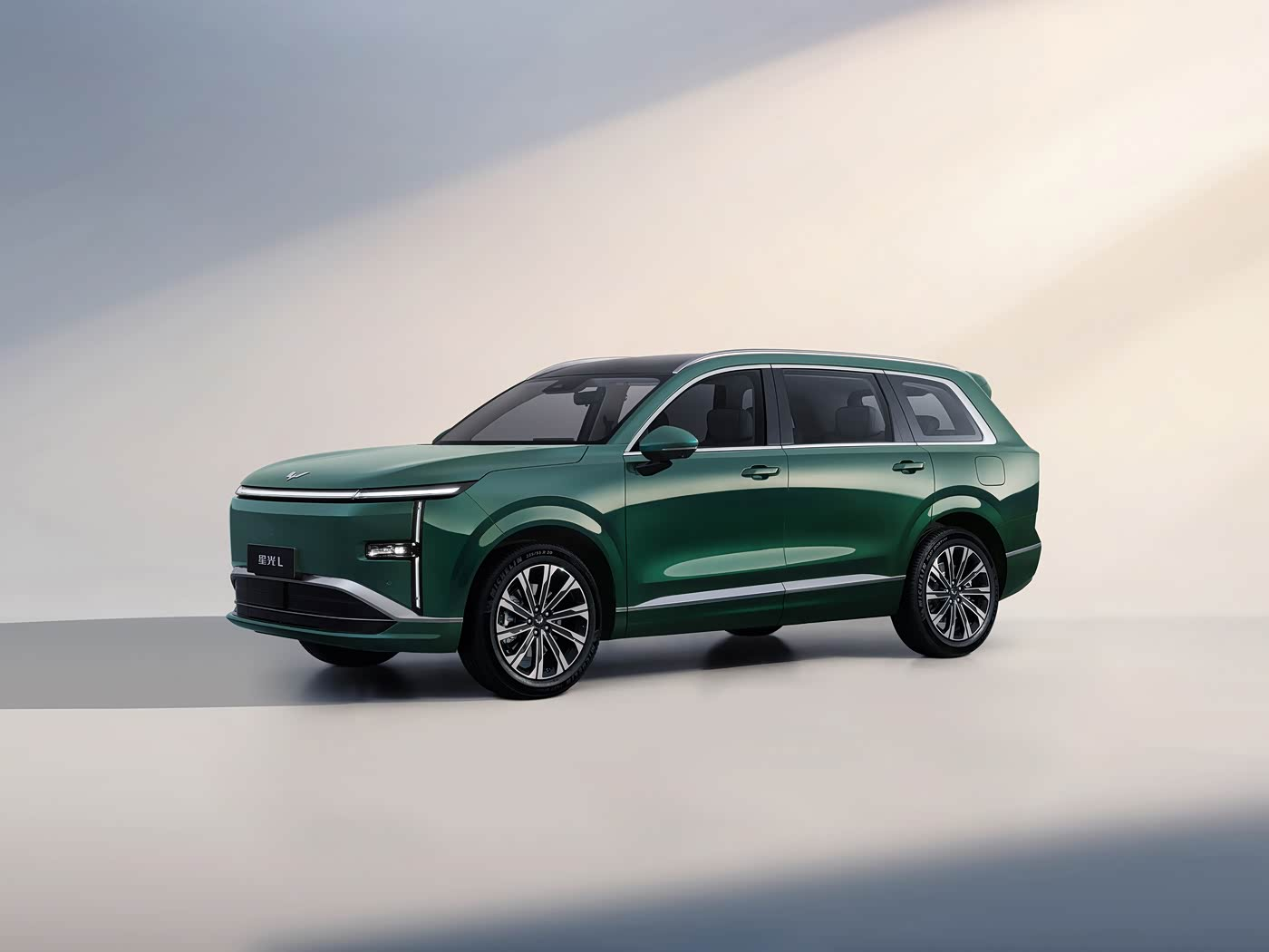 Cosa rende Wuling Starlight L il PHEV a 6 posti a lungo raggio ideale per le famiglie?