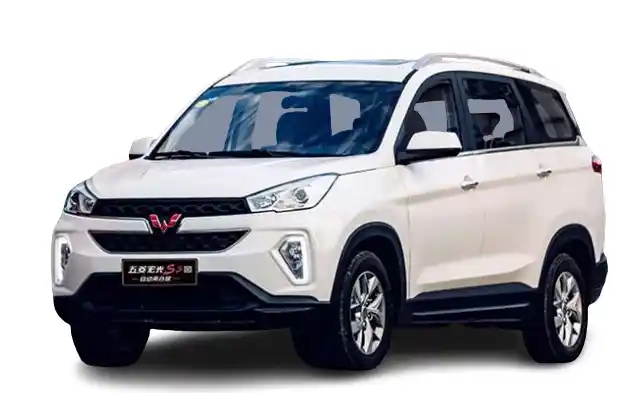 Wuling Hongguang S3 monovolume a benzina